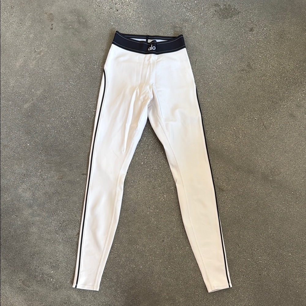 ALO yoga airlift suit up leggings